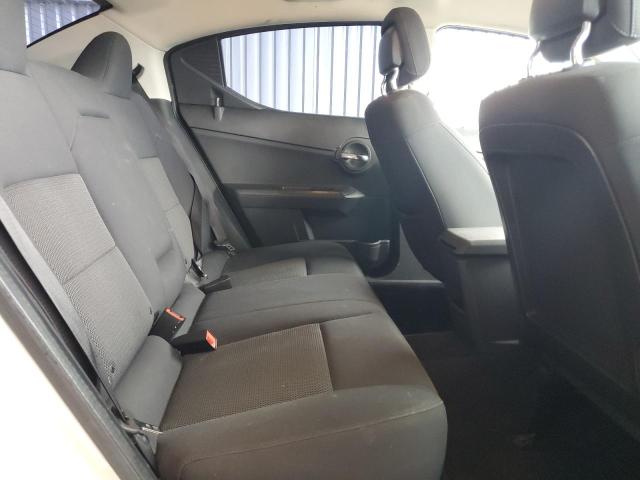 Photo 10 from auction – 2010 DODGE AVENGER SXT with VIN 1B3CC4FB1AN186593