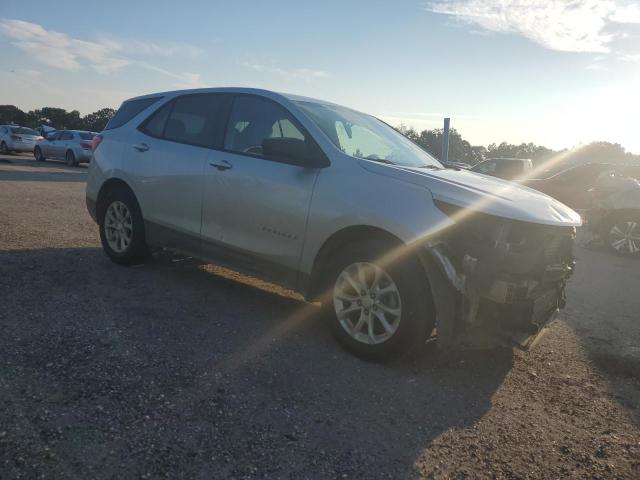 Photo 4 from auction – 2018 CHEVROLET EQUINOX LS with VIN 3GNAXHEV5JS592094