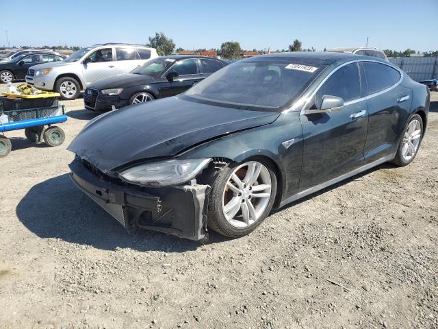 TESLA MODEL S 2013 with VIN 5YJSA1CG3DFP04043 - Photo from auction