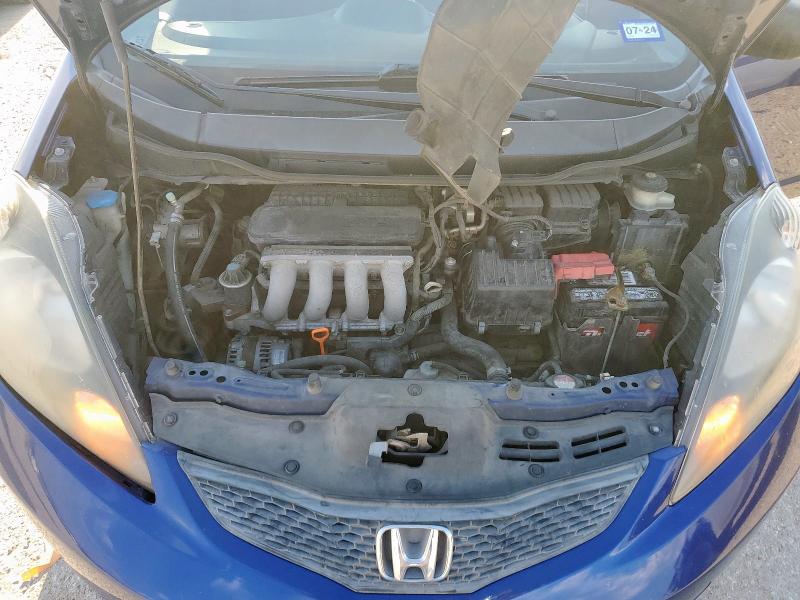 Photo 11 from auction – 2011 HONDA FIT with VIN JHMGE8H39BC020499