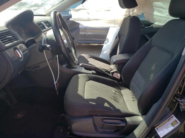 Photo 7 from auction – 2013 VOLKSWAGEN PASSAT S with VIN 1VWAP7A35DC047267