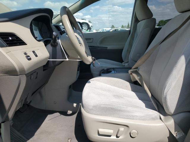 Photo 7 from auction – 2012 TOYOTA SIENNA LE with VIN 5TDKK3DCXCS219252
