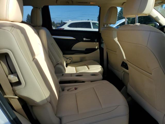 Photo 10 from auction – 2016 TOYOTA HIGHLANDER with VIN 5TDJKRFH8GS307665