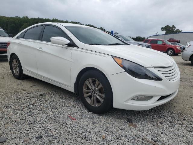 Photo 4 from auction – 2013 HYUNDAI SONATA GLS with VIN 5NPEB4AC5DH675920