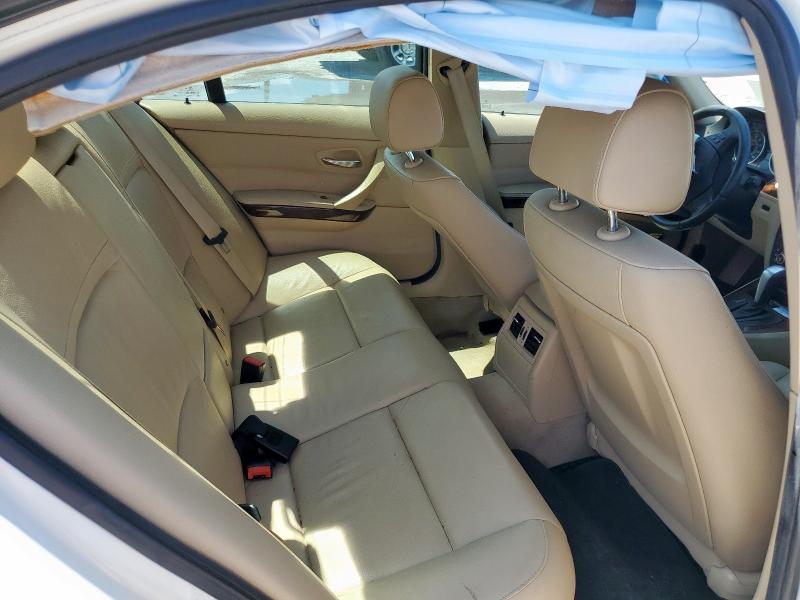 Photo 10 from auction – 2011 BMW 328 I with VIN WBAPH7C55BE852046