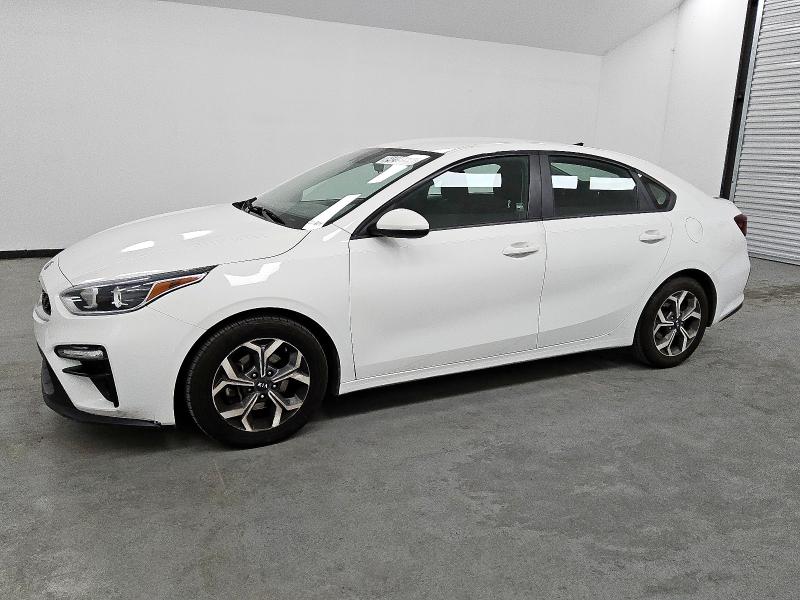 KIA FORTE FE 2020 with VIN 3KPF24AD8LE226411 - Photo from auction