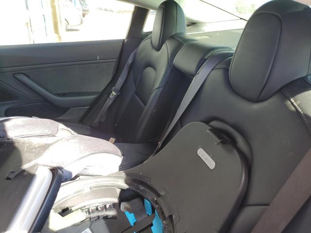 Photo 10 from auction – 2018 TESLA MODEL 3 with VIN 5YJ3E1EA8JF050993