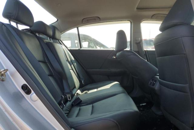 Photo 10 from auction – 2015 HONDA ACCORD with VIN 1HGCR2F88FA070295