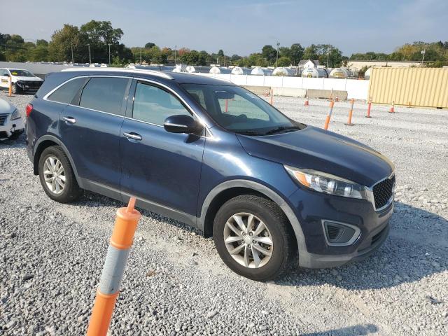 Photo 4 from auction – 2016 KIA SORENTO LX with VIN 5XYPG4A37GG157071