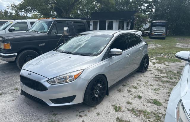 Фото 2 с аукциона – 2017 FORD FOCUS SE с VIN 1FADP3K23HL282373
