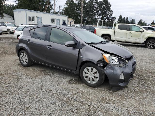 Photo 4 from auction – 2013 TOYOTA PRIUS C with VIN JTDKDTB38D1050084