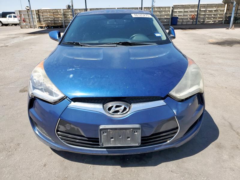 Photo 5 from auction – 2016 HYUNDAI VELOSTER with VIN KMHTC6AD9GU297549