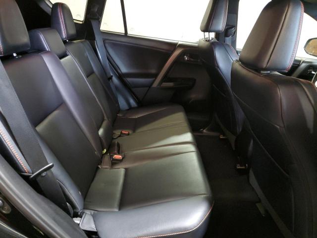 Photo 11 from auction – 2017 TOYOTA RAV4 SE with VIN 2T3JFREV1HW597162