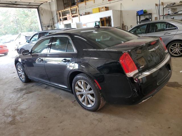 Photo 2 from auction – 2017 CHRYSLER 300 LIMITE with VIN 2C3CCARGXHH544995