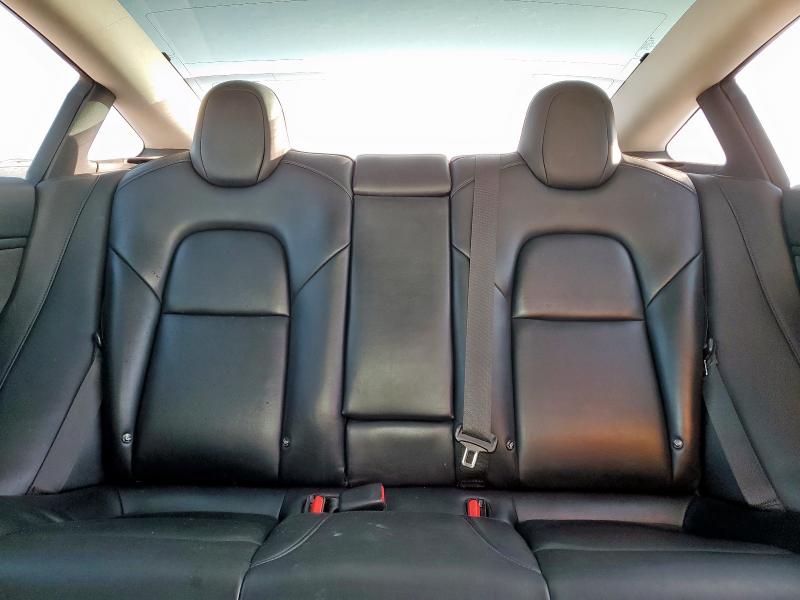 Photo 10 from auction – 2018 TESLA MODEL 3 with VIN 5YJ3E1EA3JF019778