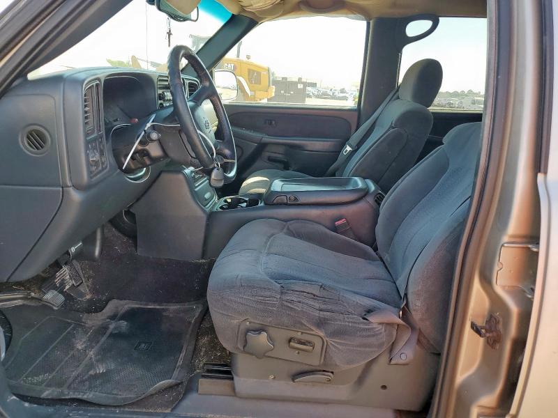Photo 7 from auction – 2002 CHEVROLET SILVERADO with VIN 1GCGC13U62F224884