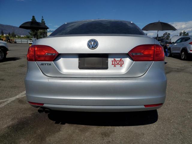 Photo 6 from auction – 2014 VOLKSWAGEN JETTA with VIN 3VW2K7AJ6EM241470