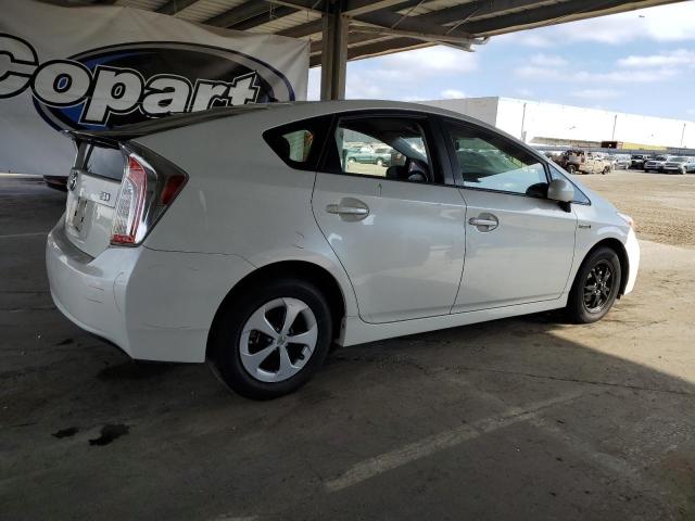 Zdjęcie 3 z aukcji – 2015 TOYOTA PRIUS z VIN JTDKN3DU4F0432785