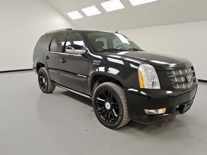 Photo 4 from auction – 2014 CADILLAC ESCALADE P with VIN 1GYS3CEF9ER176346
