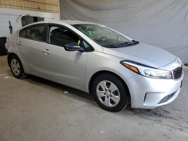 Photo 4 from auction – 2018 KIA FORTE LX with VIN 3KPFK4A72JE246497