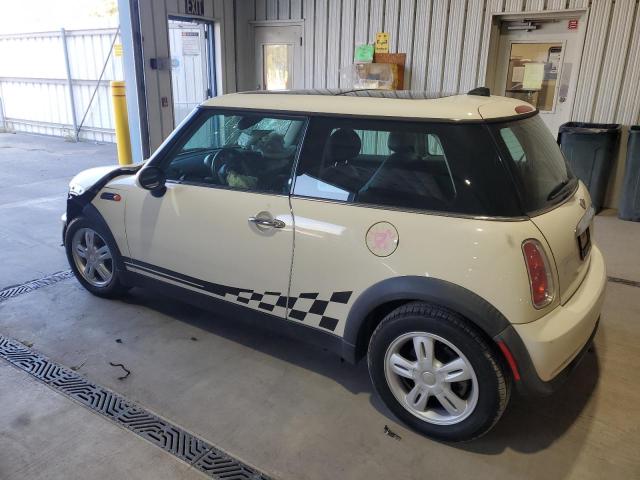 Photo 2 from auction – 2006 MINI COOPER with VIN WMWRC33576TJ76202