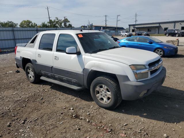 Photo 4 from auction – 2004 CHEVROLET AVALANCHE with VIN 3GNEK12T04G228943