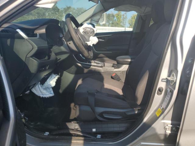 Photo 7 from auction – 2019 TOYOTA RAV4 XLE with VIN 2T3W1RFV7KC011012