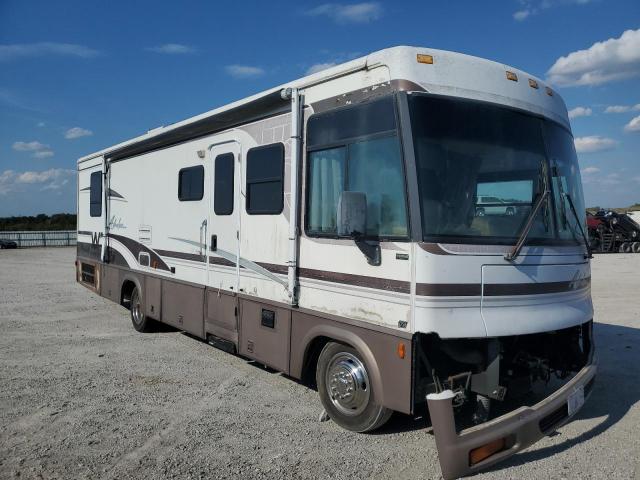 WORKHORSE CUSTOM CHASSIS MOTORHOME 2000 with VIN 5B4LP37J2Y3321837 - Photo from auction