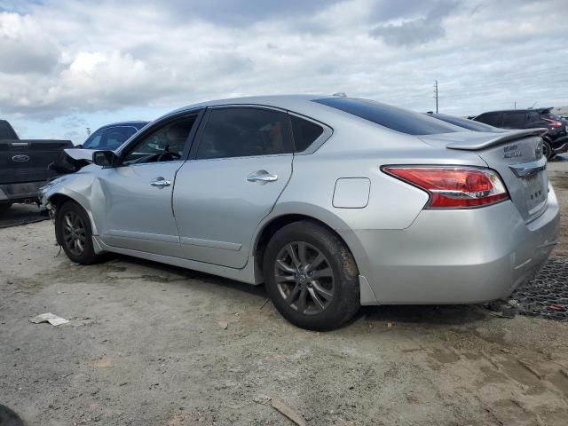 Photo 2 from auction – 2015 NISSAN ALTIMA 2.5 with VIN 1N4AL3AP1FC467837