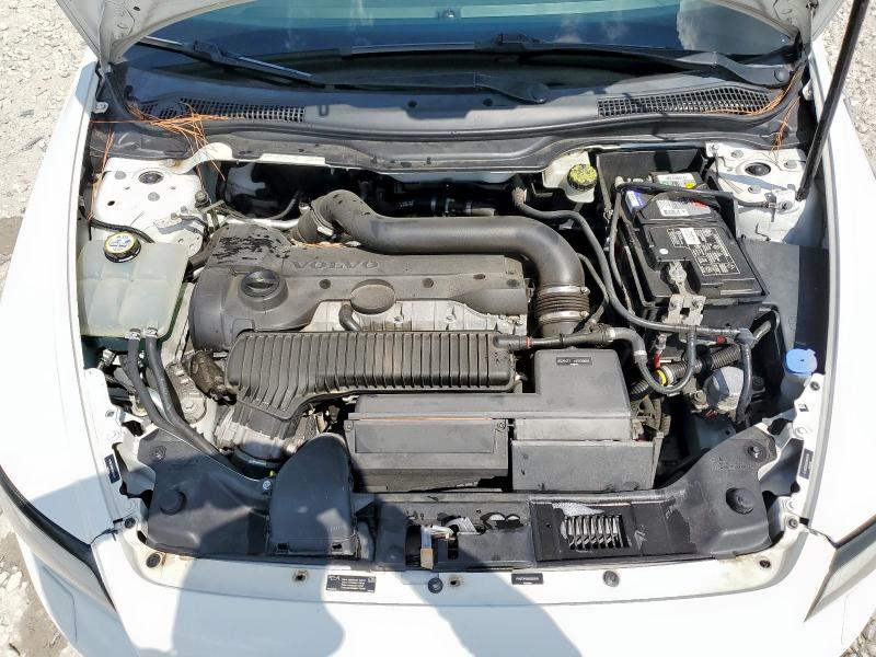 Photo 11 from auction – 2011 VOLVO S40 T5 with VIN YV1672MS6B2550219