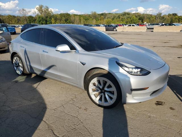 Photo 4 from auction – 2018 TESLA MODEL 3 with VIN 5YJ3E1EA8JF015239