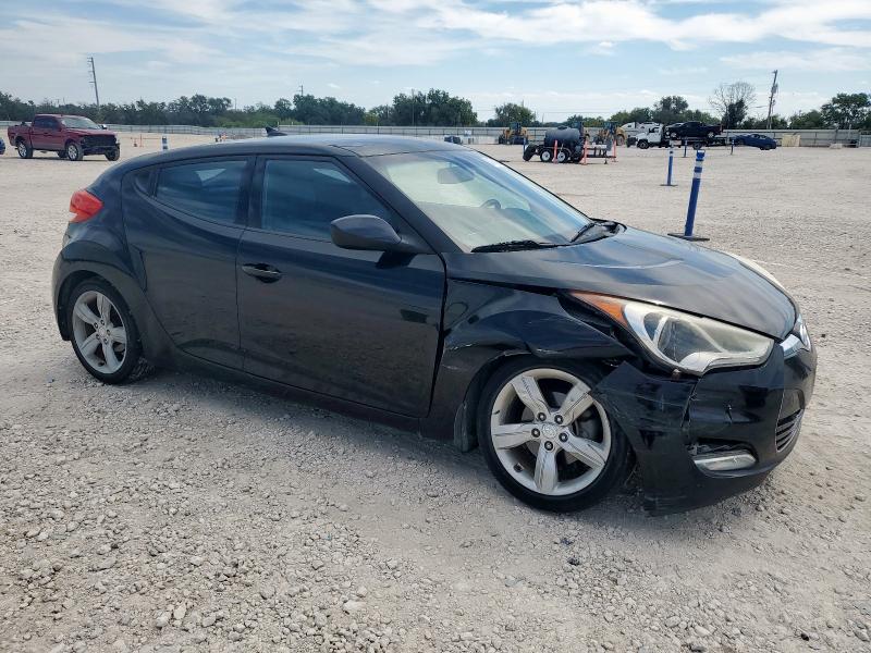Photo 4 from auction – 2014 HYUNDAI VELOSTER with VIN KMHTC6AD0EU208691