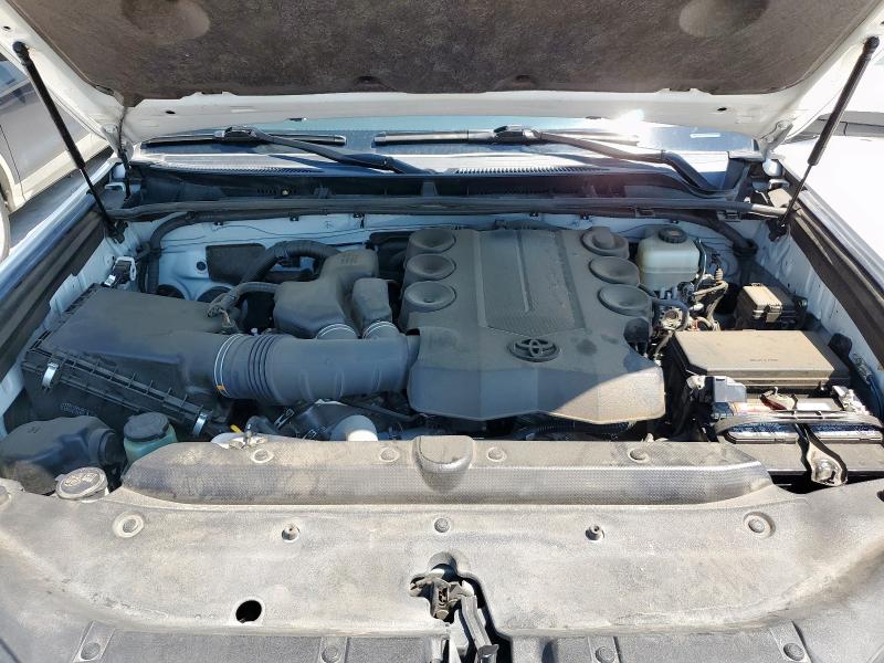 Photo 12 from auction – 2020 TOYOTA 4RUNNER with VIN JTEBU5JR7L5744009