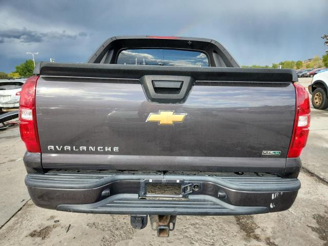 Photo 6 from auction – 2010 CHEVROLET AVALANCHE with VIN 3GNVKEE01AG211346
