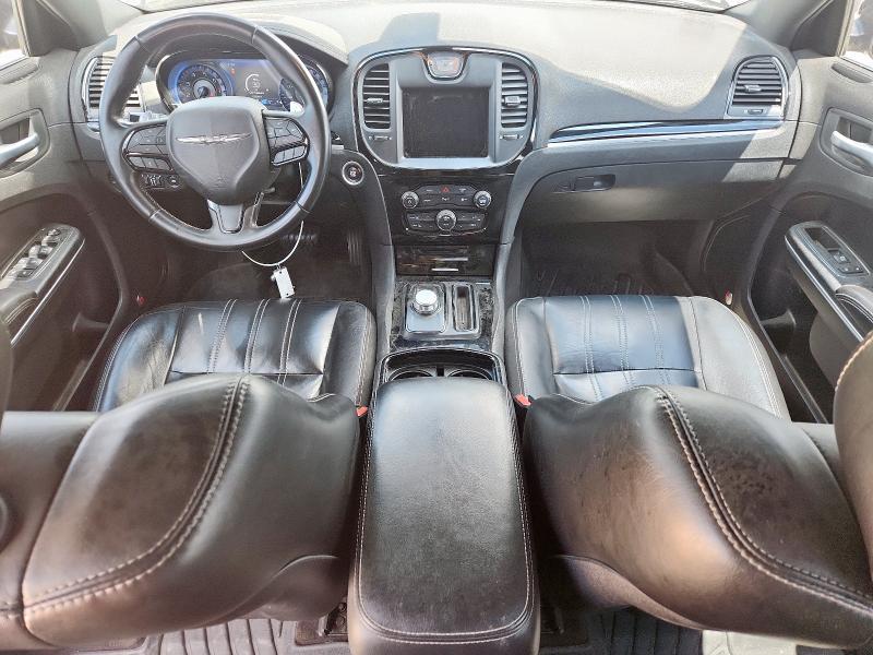 Photo 8 from auction – 2018 CHRYSLER 300 S with VIN 2C3CCABG4JH266479