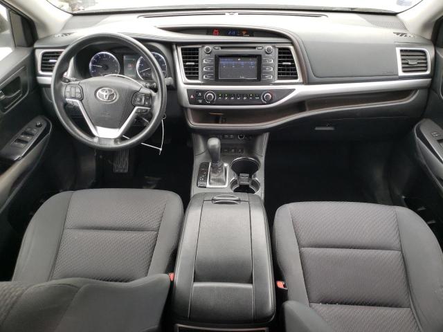 Photo 8 from auction – 2017 TOYOTA HIGHLANDER LE with VIN 5TDBZRFHXHS452840