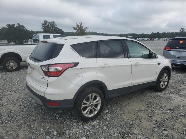 Photo 3 from auction – 2017 FORD ESCAPE SE with VIN 1FMCU0GD1HUE84061