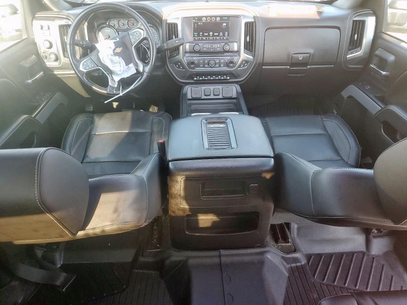 Photo 8 from auction – 2018 CHEVROLET SILVERADO with VIN 1GC1KWEG0JF194356