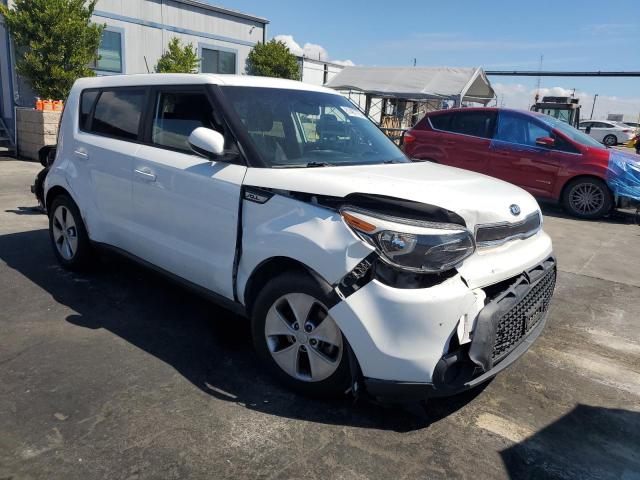 Photo 4 from auction – 2016 KIA SOUL with VIN KNDJN2A21G7328384