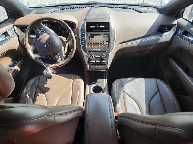 Photo 8 from auction – 2017 LINCOLN MKC RESERV with VIN 5LMCJ3C90HUL13116