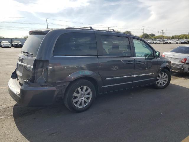 Photo 3 from auction – 2015 CHRYSLER TOWN & COU with VIN 2C4RC1BG7FR595135