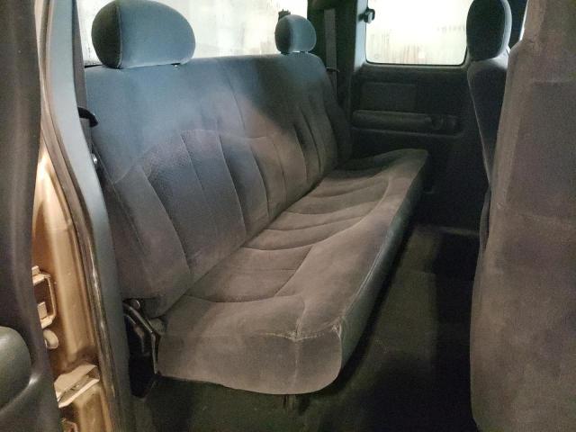 Photo 10 from auction – 2000 CHEVROLET 1500 with VIN 2GCEK19TXY1217820