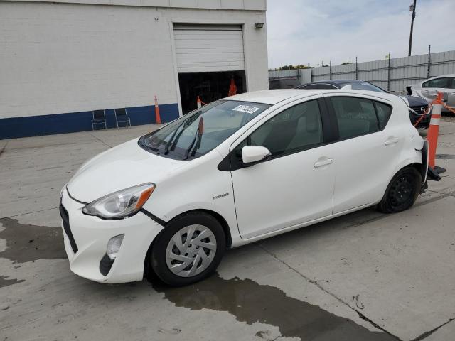 TOYOTA PRIUS C 2016 with VIN JTDKDTB38G1118405 - Photo from auction