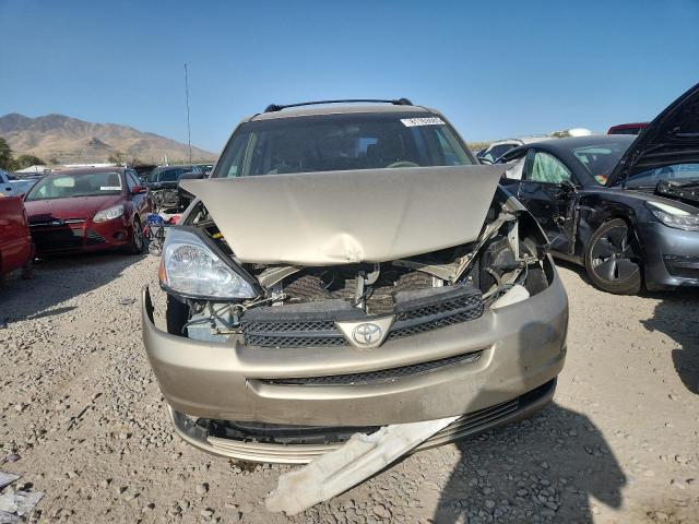 Photo 5 from auction – 2004 TOYOTA SIENNA CE with VIN 5TDZA23C34S011745