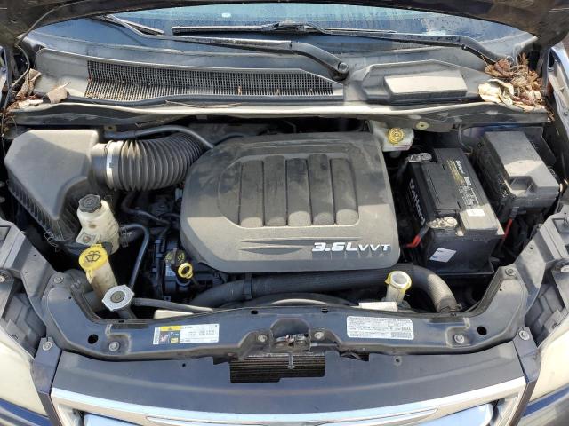 Photo 12 from auction – 2013 CHRYSLER TOWN & COU with VIN 2C4RC1BG1DR714892