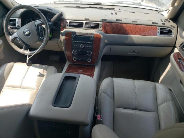 Photo 8 from auction – 2007 CHEVROLET SUBURBAN K with VIN 3GNFK16357G317202