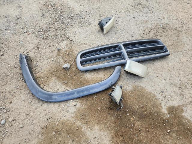 Photo 12 from auction – 2002 DODGE DAKOTA QUA with VIN 1B7HG38Z82S599207