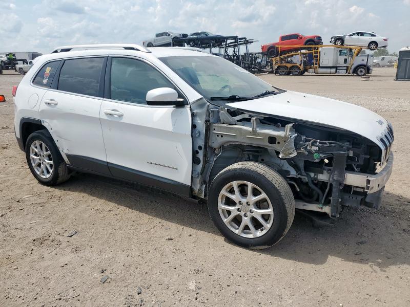 Photo 4 from auction – 2016 JEEP CHEROKEE L with VIN 1C4PJLCB0GW106627