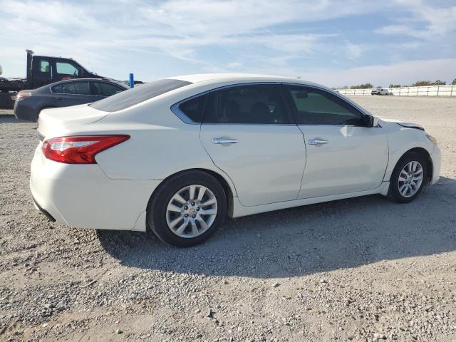 Photo 3 from auction – 2016 NISSAN ALTIMA 2.5 with VIN 1N4AL3AP1GN321122