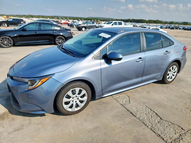 TOYOTA COROLLA LE 2022 with VIN 5YFEPMAE2NP391605 - Photo from auction